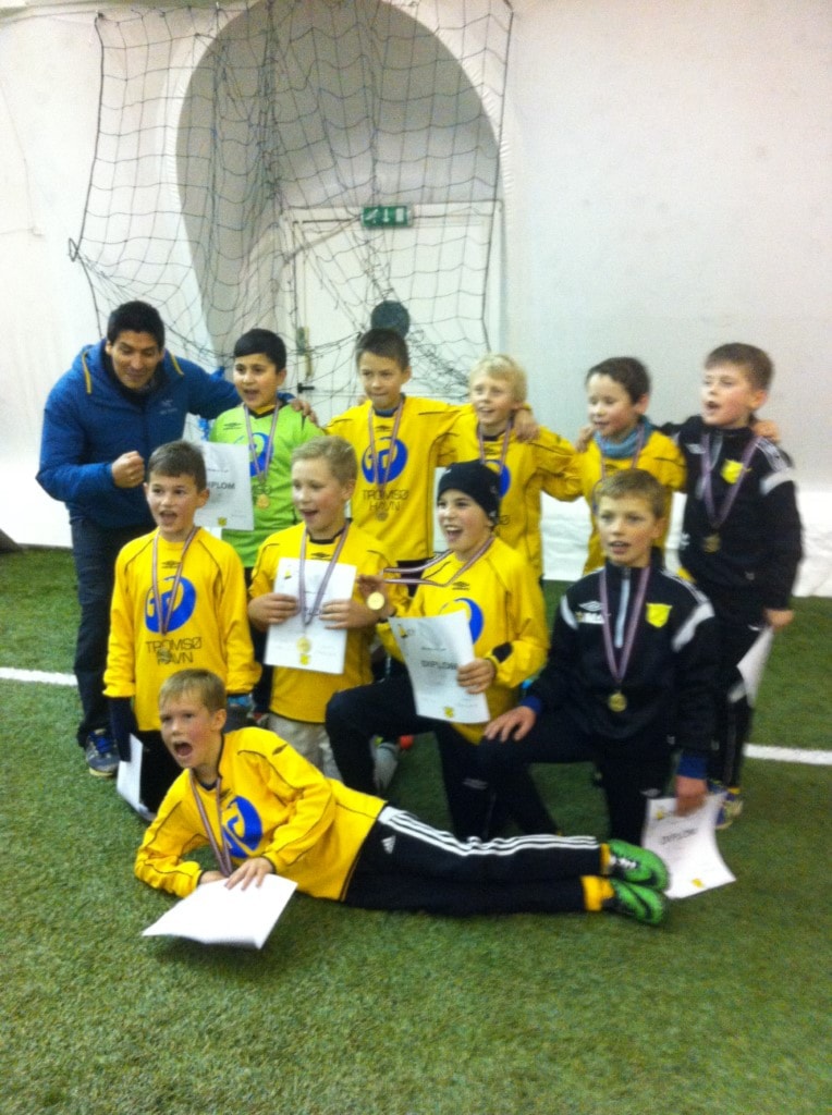 SIF G04 spiller mot TIL A-laget for Redd Barna